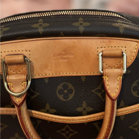 Louis Vuitton Trouville Monogram handbag - Picture 2 of 16